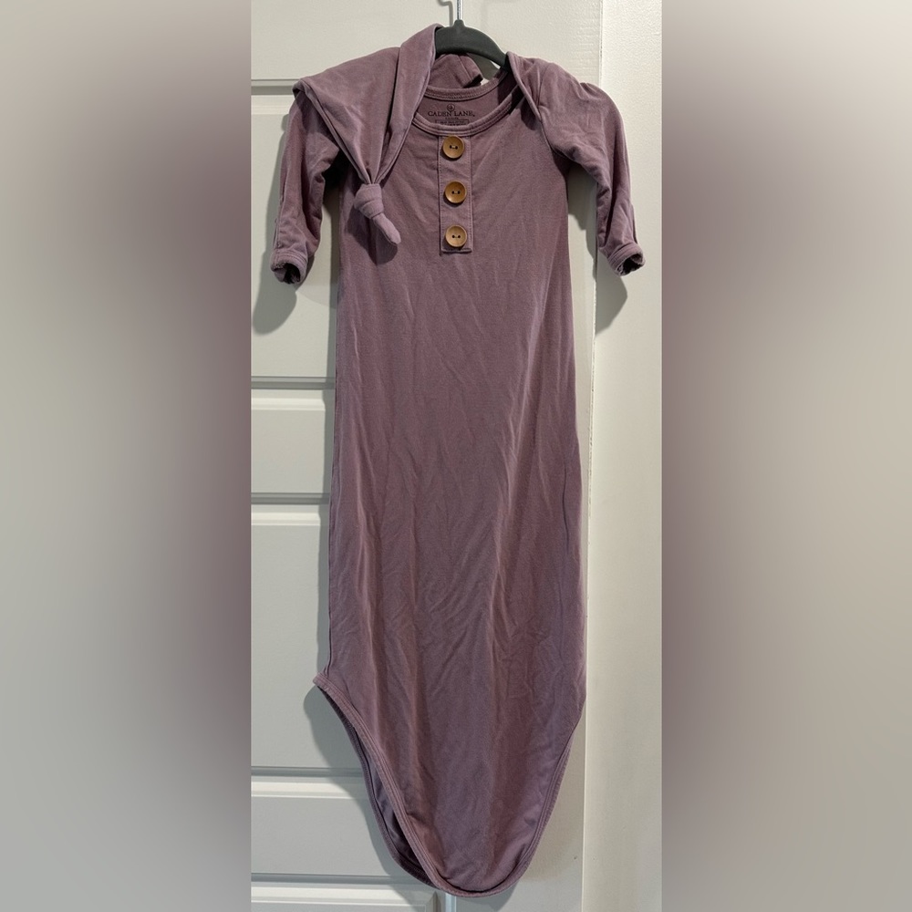 Caden Lane Dusty Purple Knotted Gown + Hat 0-3 Months